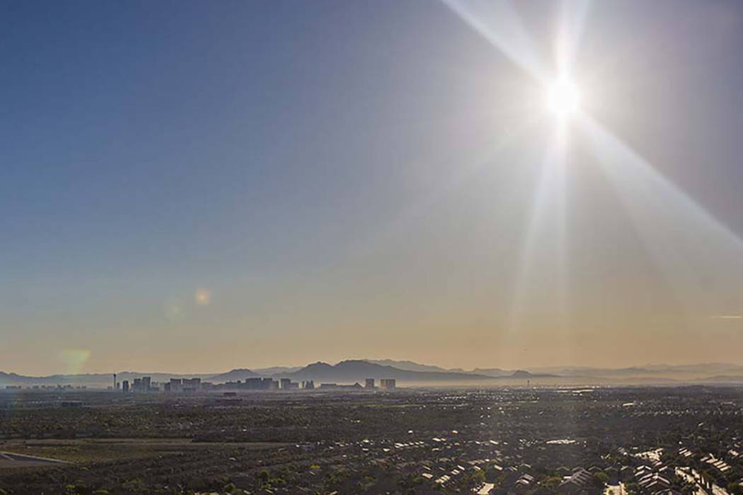 Hot day on Las Vegas valley